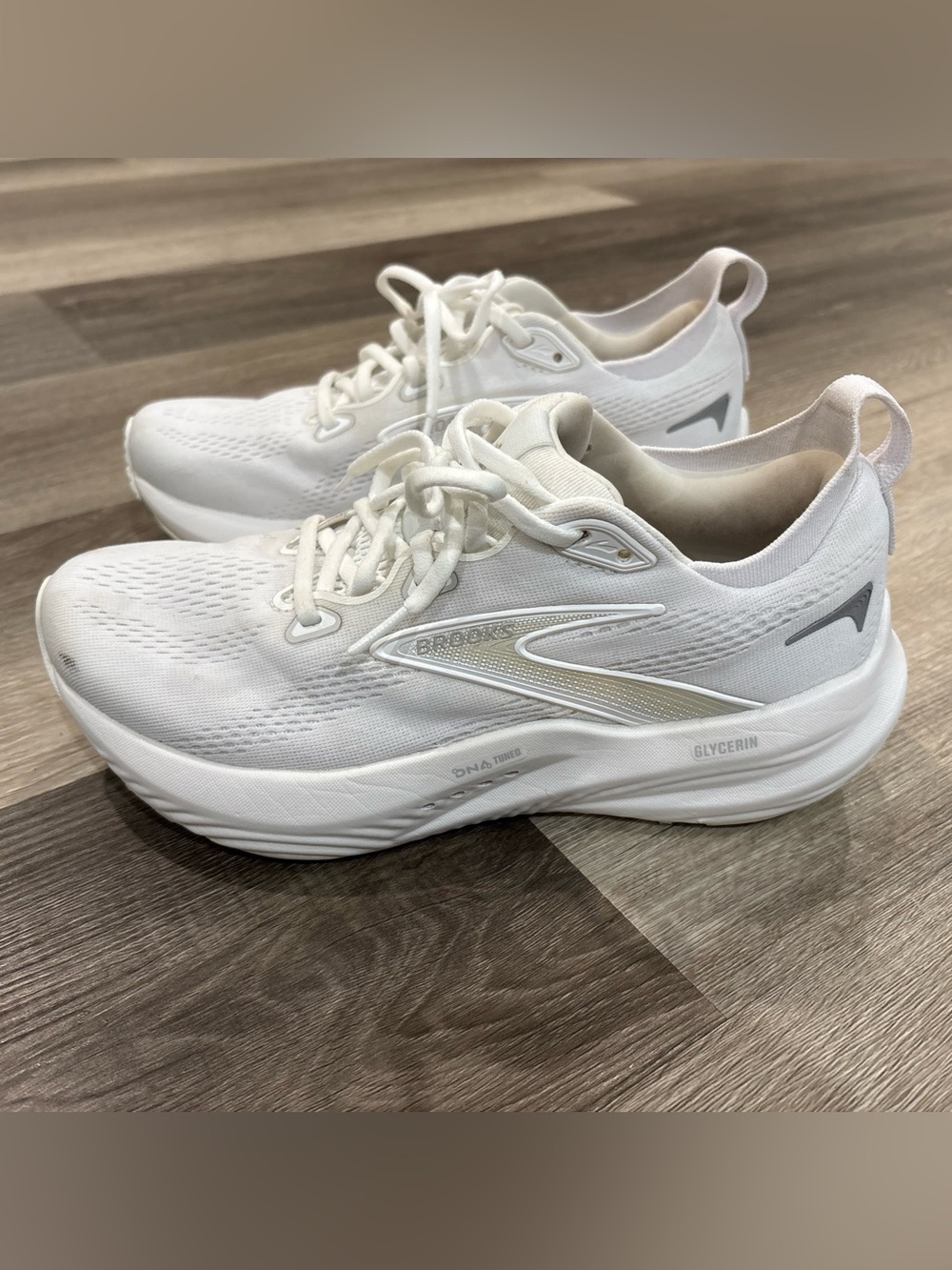 Brooks Glycerin 22 120434-1B-151 Sneakers Women’s Athletic Running Shoes 8 White - Picture 2 of 16